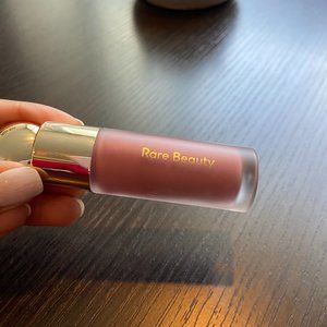 Rare Beauty Blush- Encourage
